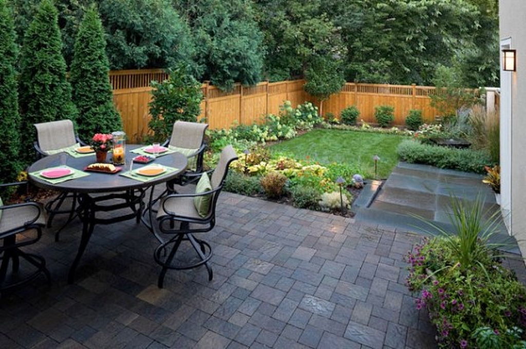 9-best-and-cozy-landscaping-ideas-for-small-backyard-coralkeydesign-cozy-small-yard-landscaping-ideas.jpg